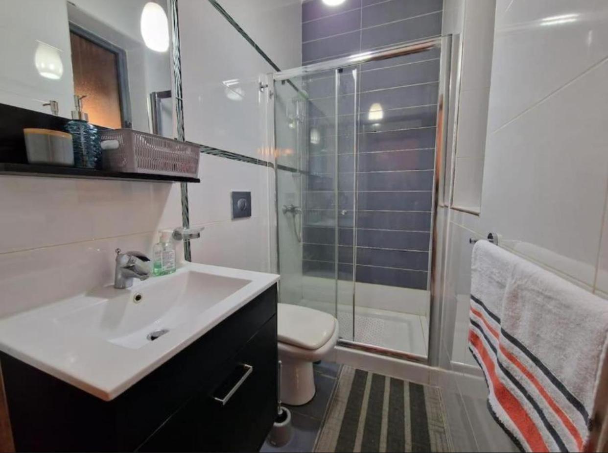 Bugibba Central Modern Apartment San Pawl il-Baħar Eksteriør bilde