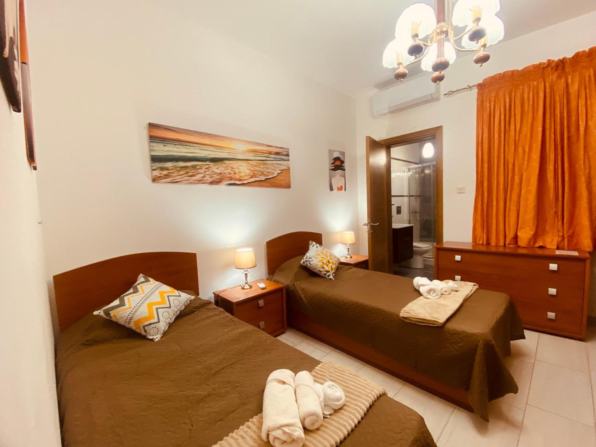 Bugibba Central Modern Apartment San Pawl il-Baħar Eksteriør bilde