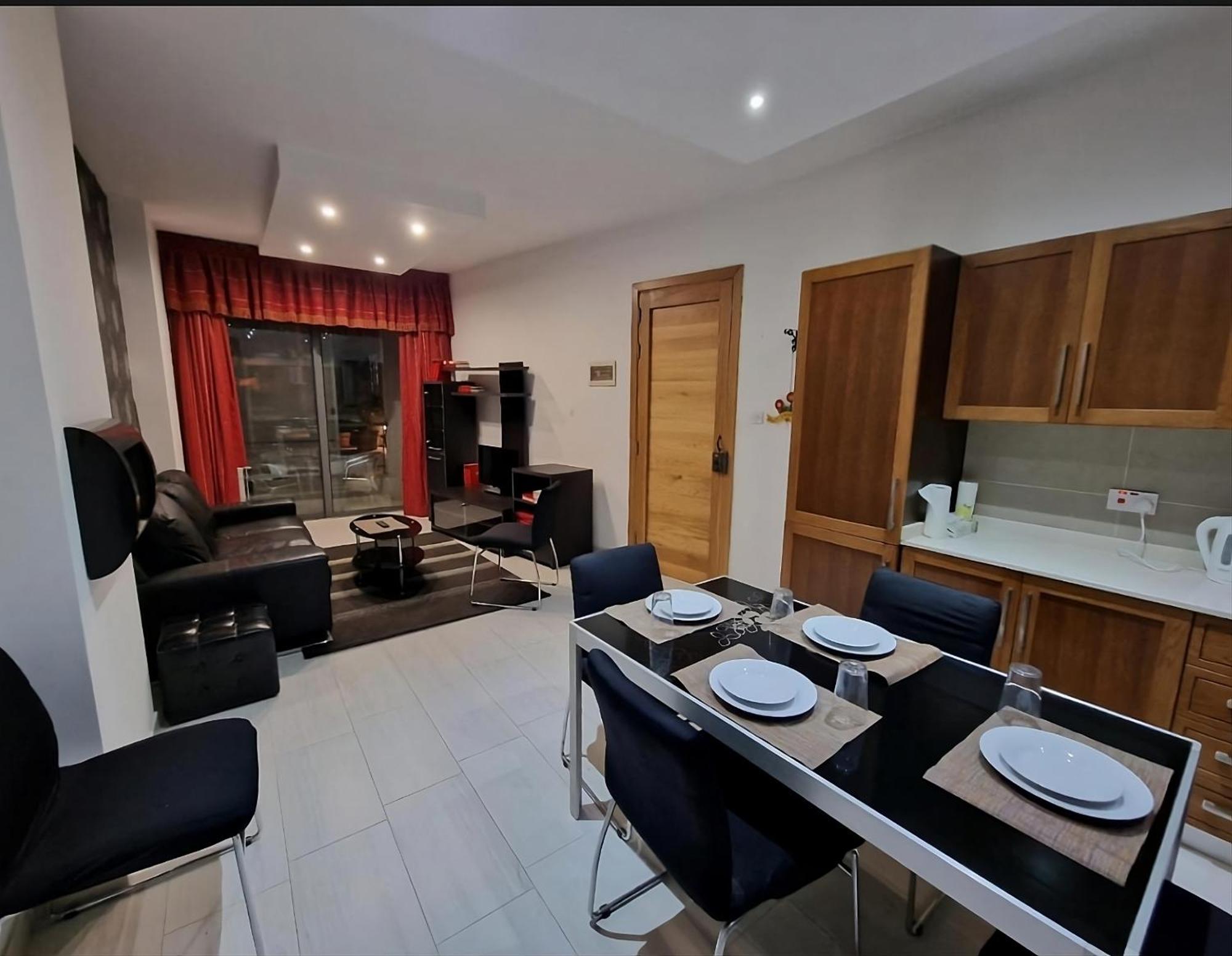 Bugibba Central Modern Apartment San Pawl il-Baħar Eksteriør bilde